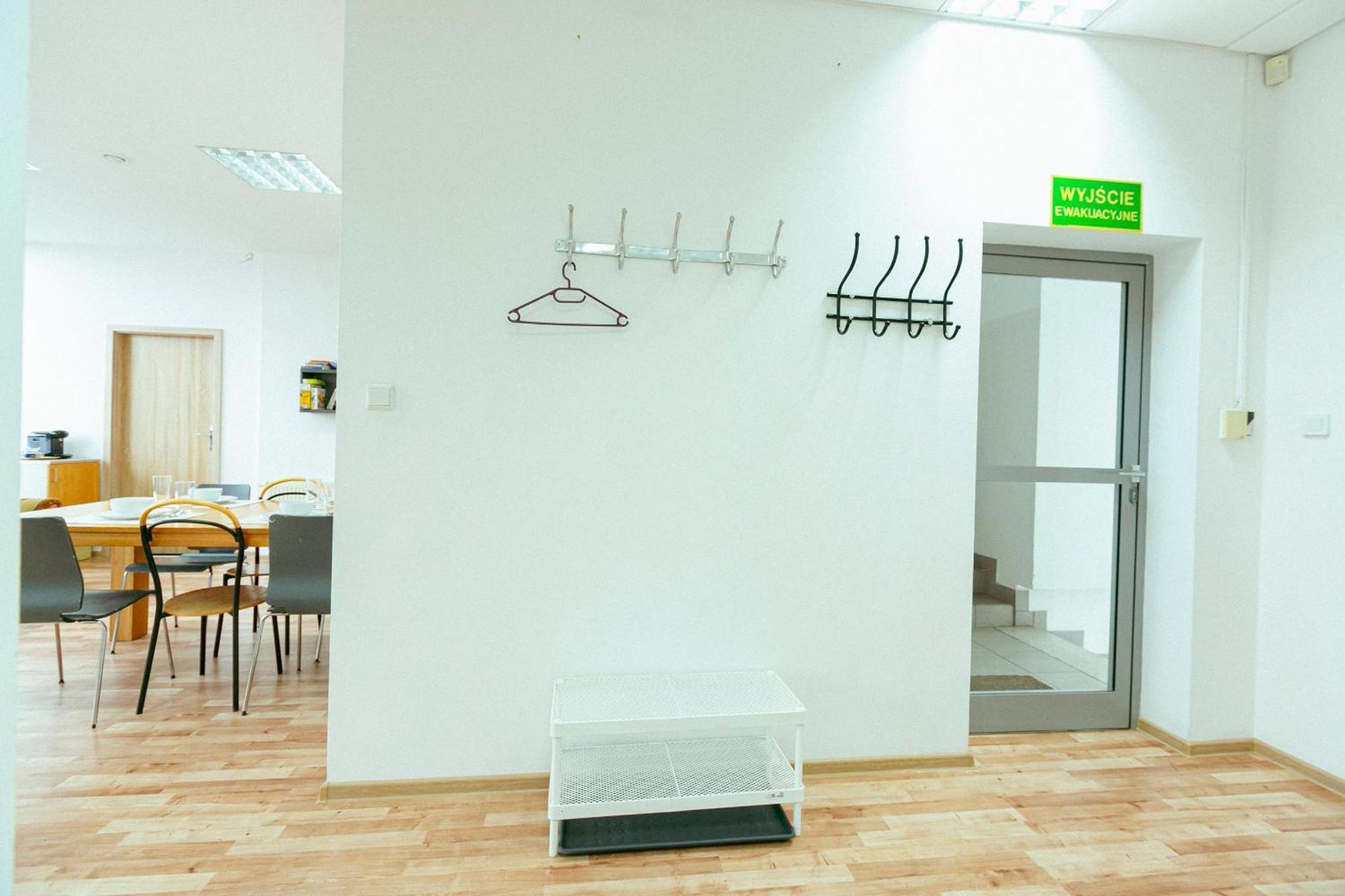 Hostel Metro Kabaty Warsaw Luaran gambar